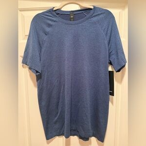 lululemon athletica Men's Heathered Blue Tee NWT